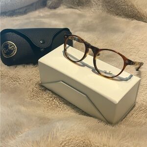Ray-Ban brown Tortoise Glasses with Black Case